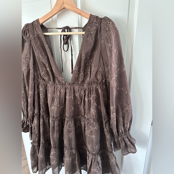 STORIA Brown Tiered Babydoll Mini Dress Long Sleeve Embroidered Floral Size S - Picture 2 of 11